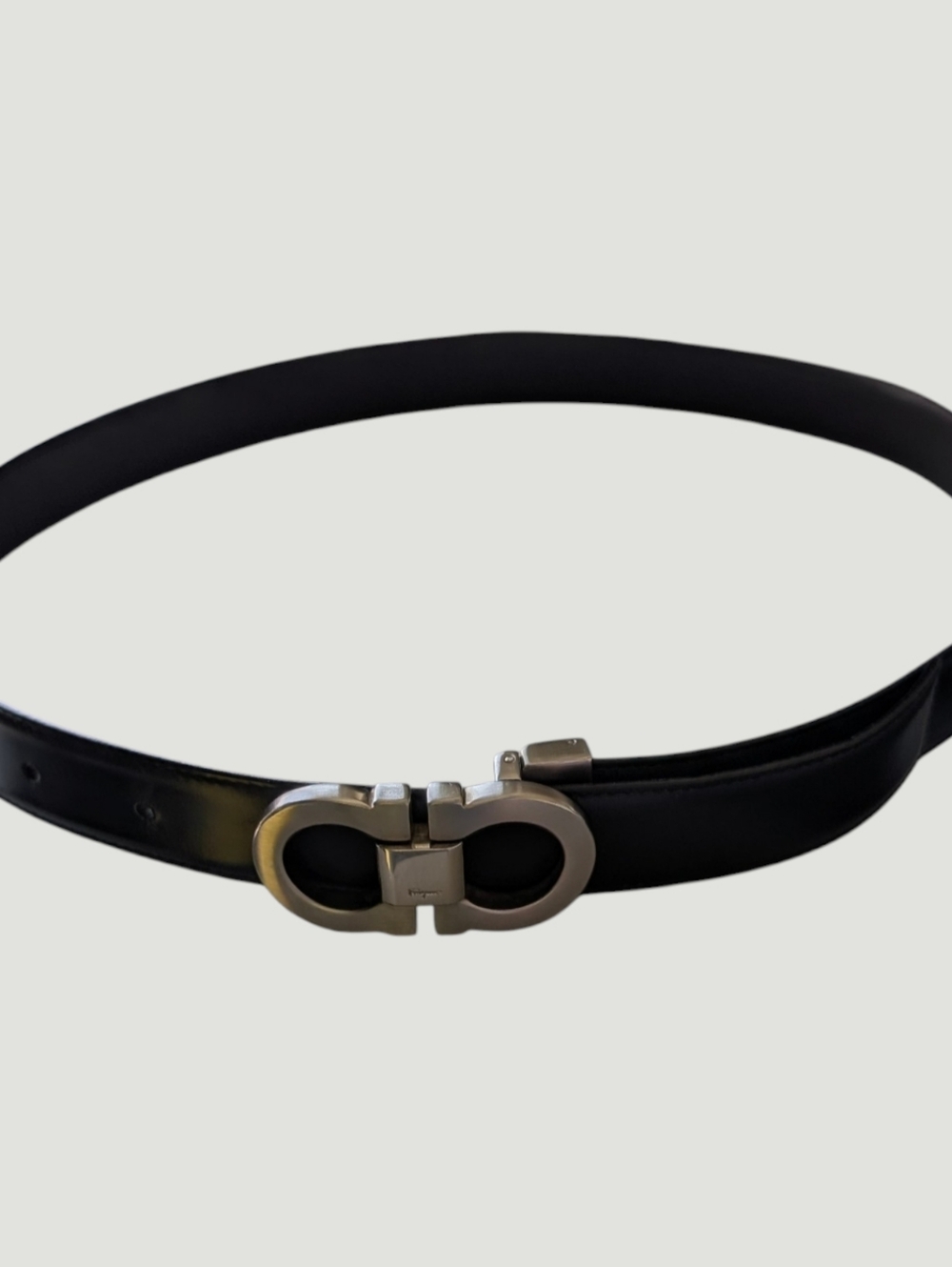 Classic Black Leather Belt - Picture 9 of 10